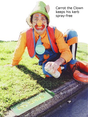 Carrot the Clown keeps his kerb spray-free